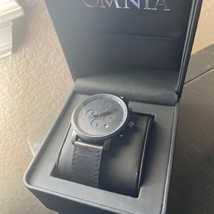 Black men’s watch